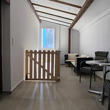 Velika Obala Apartment